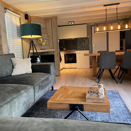 Uniek Chalet Op De Veluwe, In Bosrijke Omgeving. พุทเทิน ภายนอก รูปภาพ